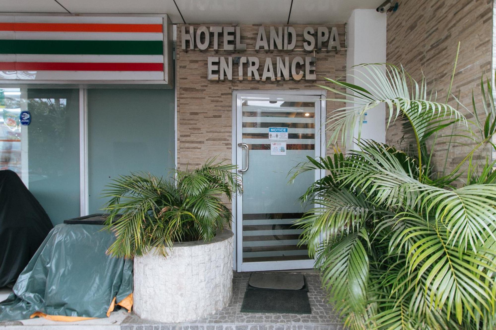 Reddoorz Near Bambang Station Hotel Manilla Buitenkant foto
